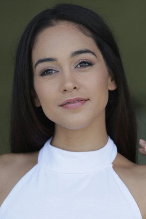 Ginebra Bellucci portrait