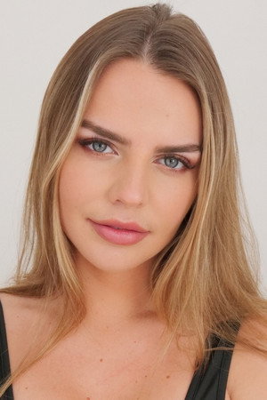Kate Dalia portrait