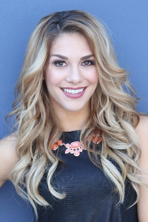 Allison Holker portrait