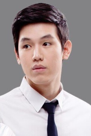 Thitipoom Techa-apaikhun portrait