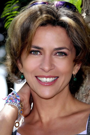 Corinne Touzet portrait