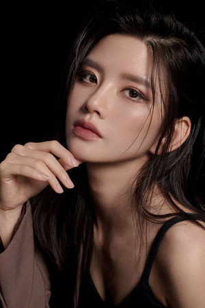 Lin Siyi portrait