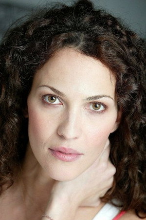Linda Hardy portrait