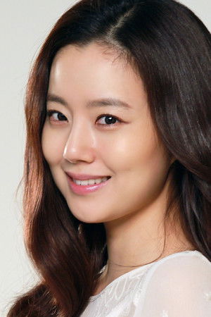 Moon Chae-won portrait