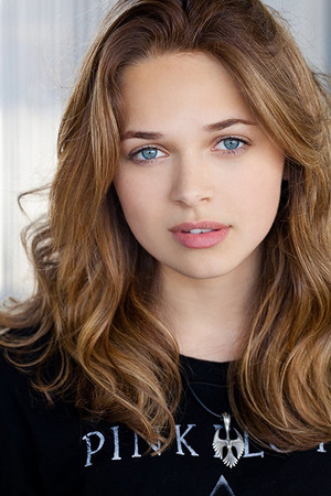 Alyssa Jirrels portrait
