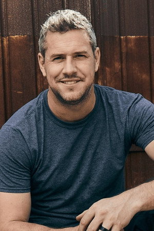 Ant Anstead portrait