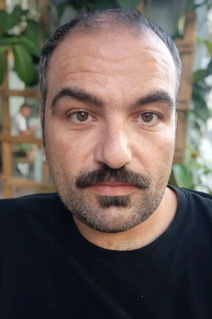 Giannis Sampsalakis portrait