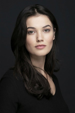 Pınar Deniz portrait