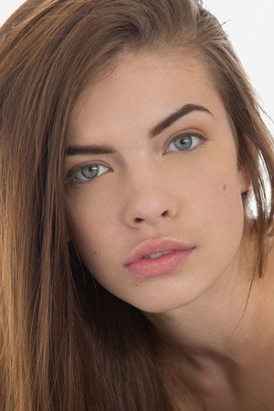 Zoe Wood portrait