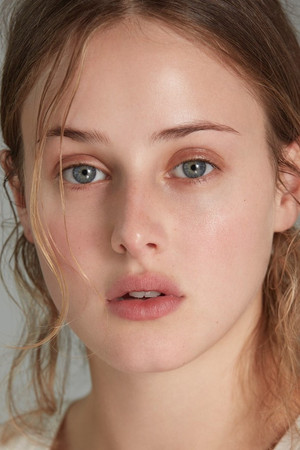 Anna van Patten portrait