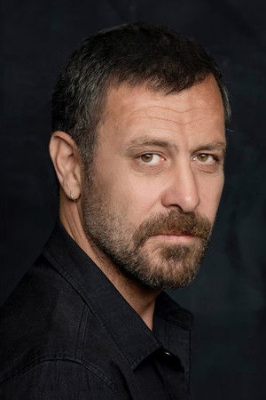 Nejat İşler portrait