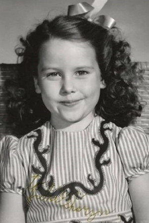Sharyn Moffett portrait