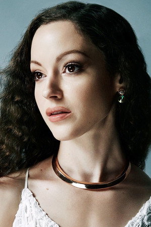 Jodi Lynn Thomas portrait