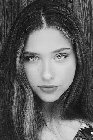 Nicole Wallace portrait