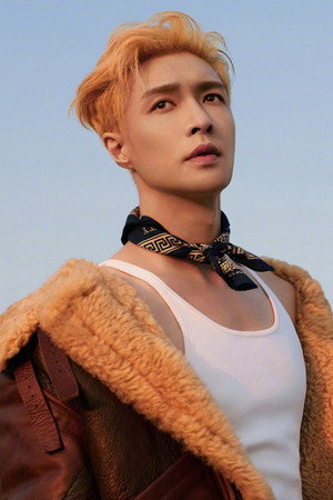 Zhang Yixing portrait