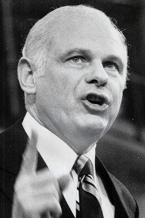 Paul Hellyer portrait