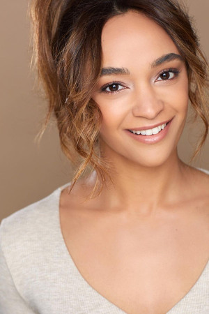 Justine Herron portrait