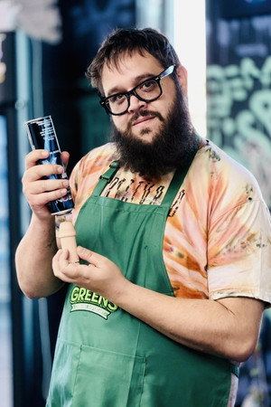 Key Tawn Toothman portrait