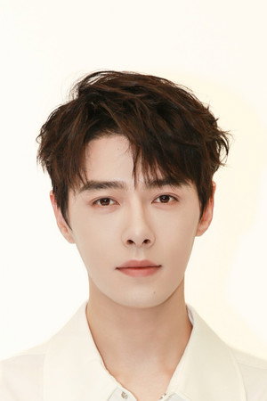 Fang Yilun portrait