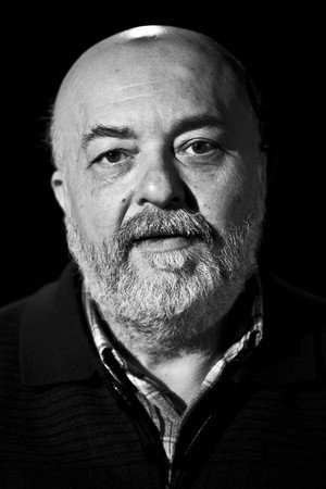 Settar Tanrıöğen portrait