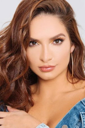 Kimberly Reyes portrait