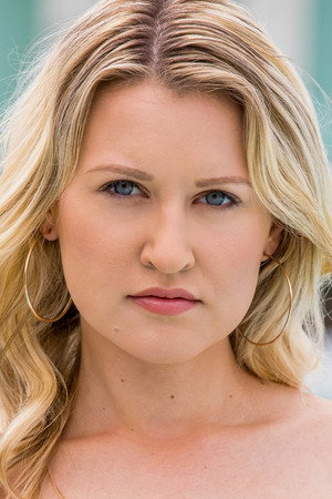 Lacey Lenix portrait