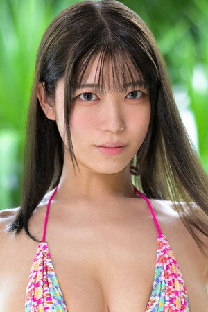 Miu Aona portrait