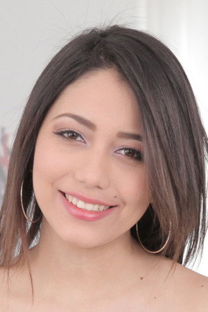 Mey Bala portrait
