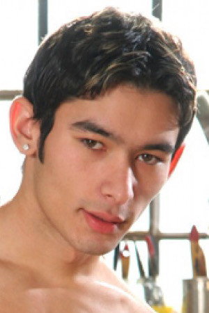 Justin Phoeni portrait