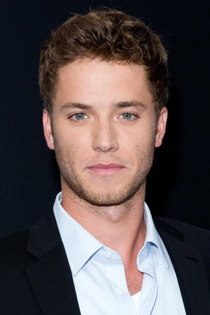 Jeremy Sumpter portrait