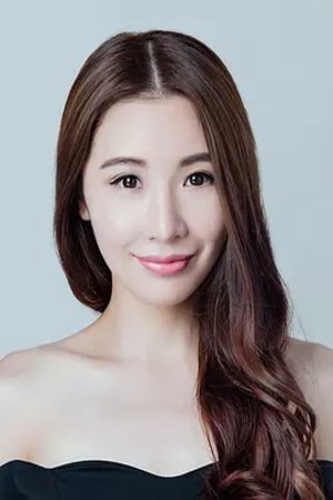 Gigi Lau Wing-Yee portrait
