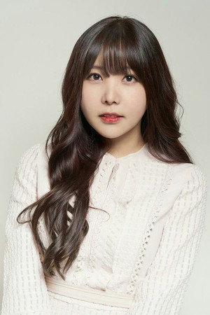 Raina portrait