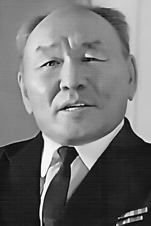 Maksim Munzuk portrait