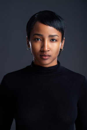 Assia Lau'ren portrait