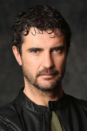 Roberto Chapu portrait