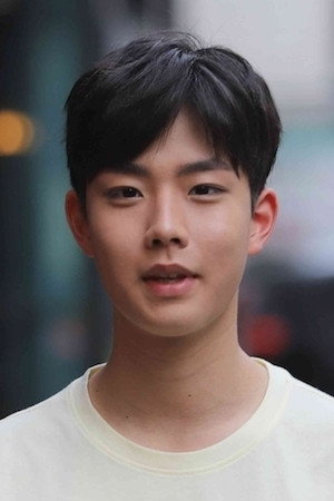 Suh Dong-hyun portrait
