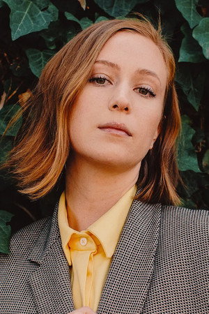 Hannah Einbinder portrait