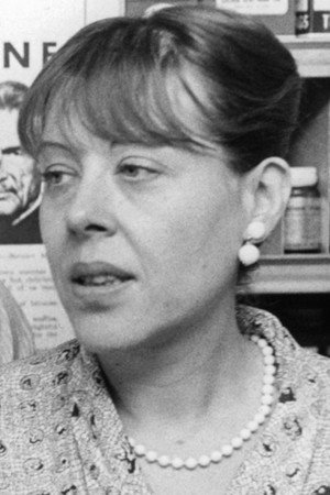 Helen Hanft portrait
