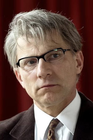 Simon McBurney portrait