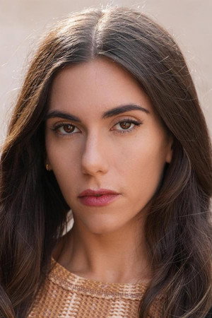 Moira Macedo portrait