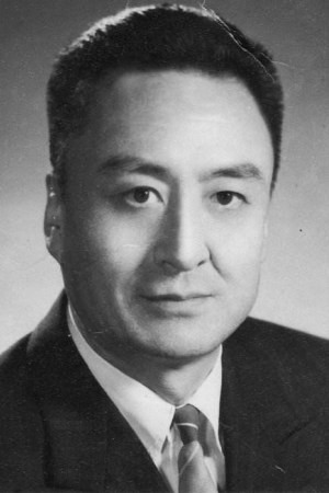 Qiuying Wang portrait