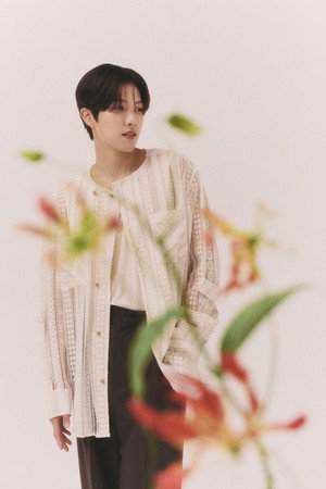 Lee Sung-yeol portrait