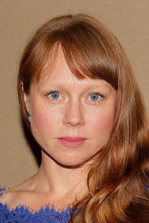 Hayley McElhinney portrait