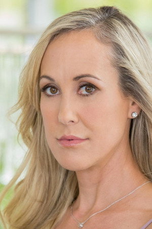 Brandi Love portrait