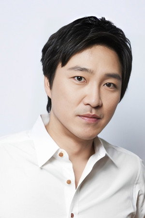 Park Sun-woo portrait