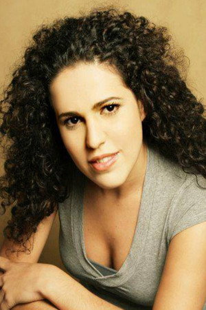 Camila Vaz portrait
