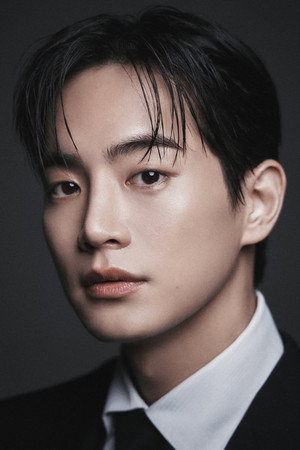 Kang Tae-ju portrait