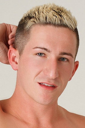 Cade Cooper portrait