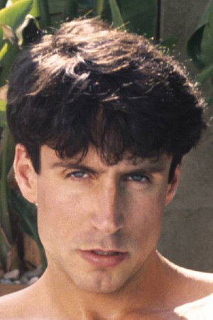 Luc Colton portrait