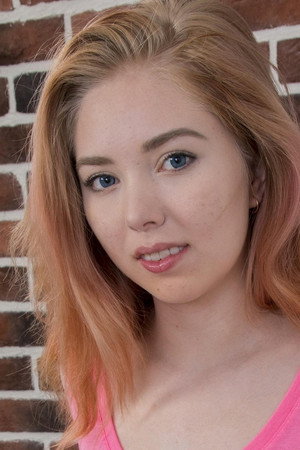 Li In portrait